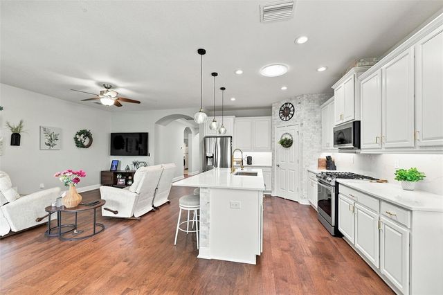 6517 NESTALL COURT, Apollo Beach, FL 33572