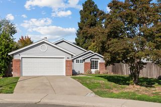 8451 Montpelier Way, Sacramento, CA 95823