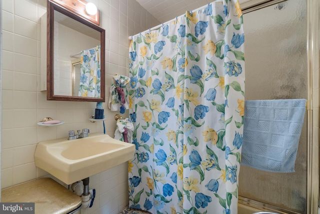 500 S CLINTON ST, Baltimore, MD 21224