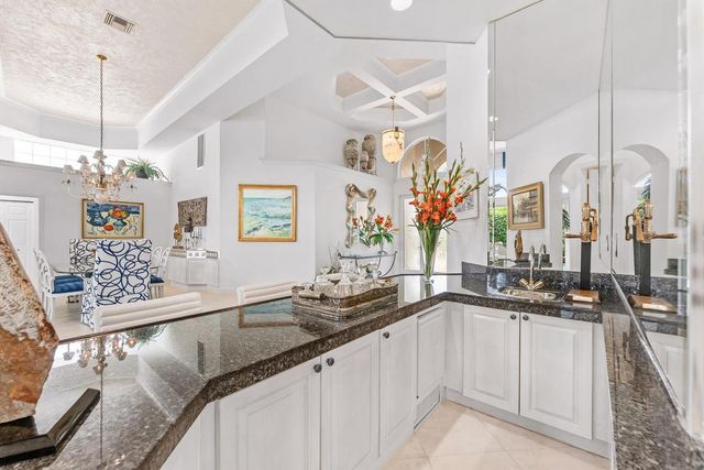 6533 Somerset Circle, Boca Raton, FL 33496
