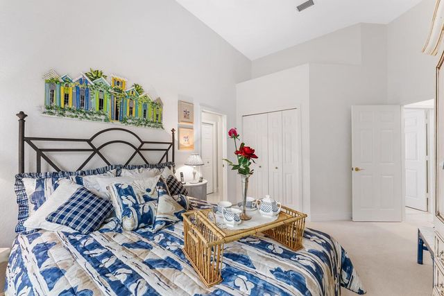 6533 Somerset Circle, Boca Raton, FL 33496