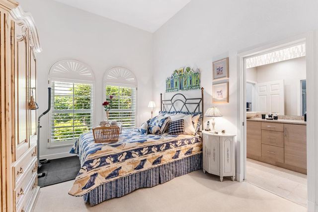 6533 Somerset Circle, Boca Raton, FL 33496