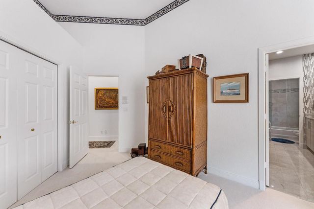 6533 Somerset Circle, Boca Raton, FL 33496