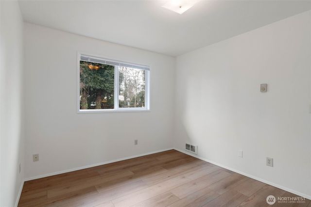 2815 - 2817 NE 7th Street, Renton, WA 98056