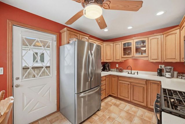 673 Haish Boulevard, Dekalb, IL 60115