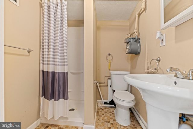 8218 CRAIG ST, Philadelphia, PA 19136