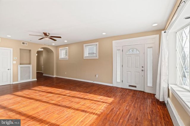 8218 CRAIG ST, Philadelphia, PA 19136