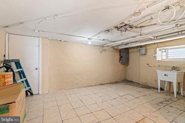 8218 CRAIG ST, Philadelphia, PA 19136
