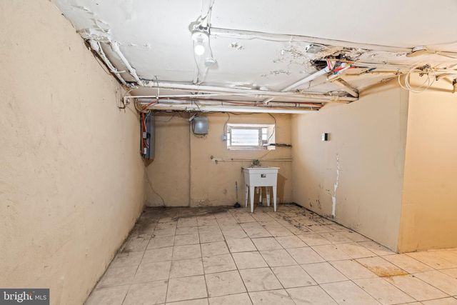 8218 CRAIG ST, Philadelphia, PA 19136