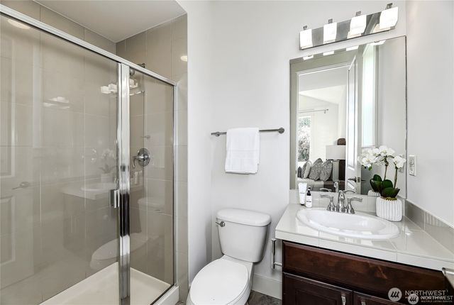 9818 NE 24th Street, Bellevue, WA 98004