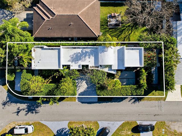 6014 SW 22nd St, Miami, FL 33155