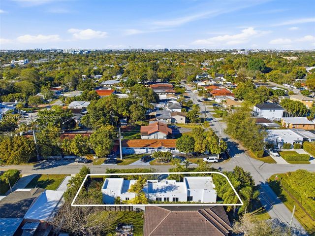 6014 SW 22nd St, Miami, FL 33155