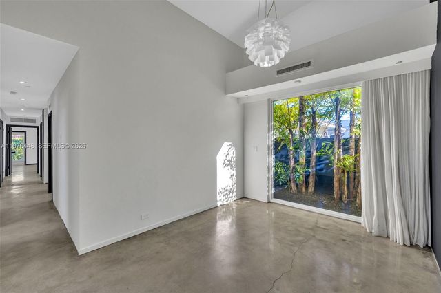 6014 SW 22nd St, Miami, FL 33155