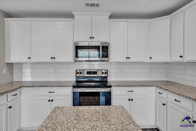 629 Broderick, Warner Robins, GA 31088