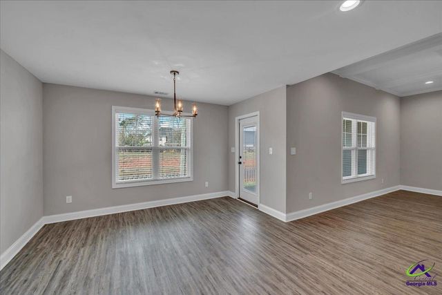 629 Broderick, Warner Robins, GA 31088