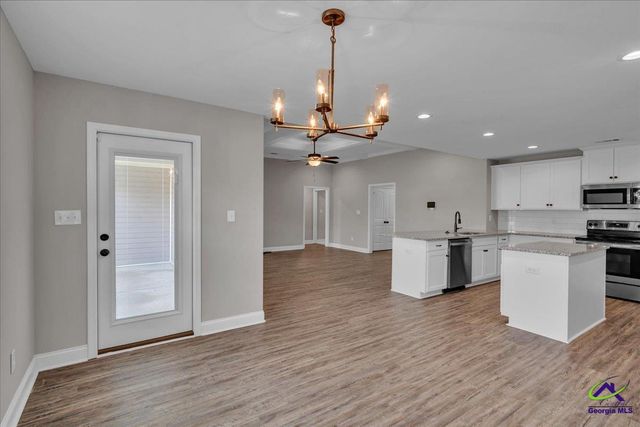 629 Broderick, Warner Robins, GA 31088