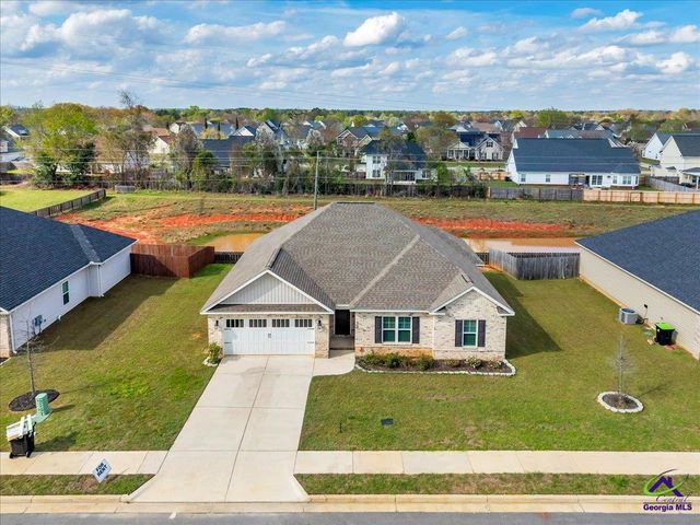 629 Broderick, Warner Robins, GA 31088