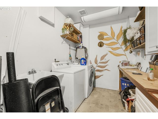 731 Se FOREST GLEN Rd, Estacada, OR 97023