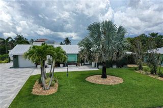 4902 Esplanade ST, Bonita Springs, FL 34134