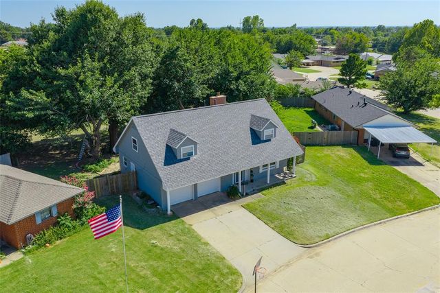 118 Oakside Drive, Oklahoma City, OK 73160