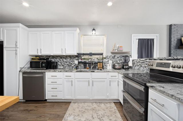 118 Oakside Drive, Oklahoma City, OK 73160