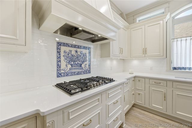 8405 S Olympia Avenue, Tulsa, OK 74132