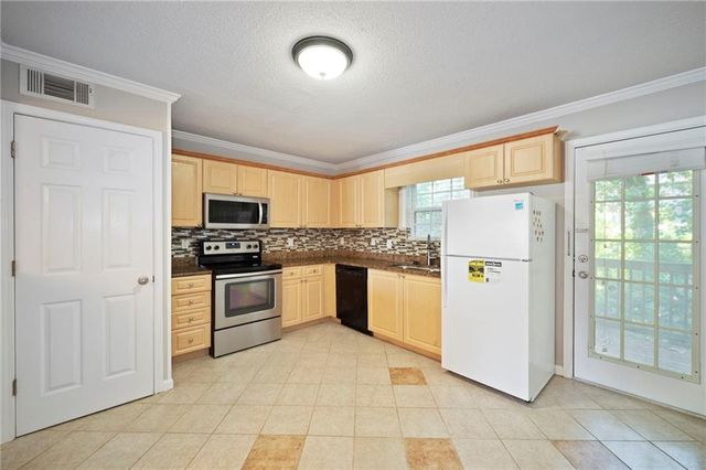 3665 Chestnut Drive D3, Atlanta, GA 30340