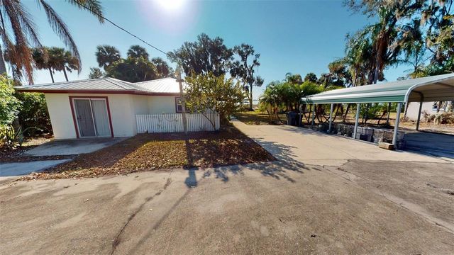 1405 N LAKE REEDY BOULEVARD, Frostproof, FL 33843