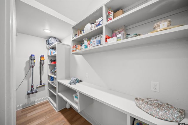 1555 Chaparrel Run, Tyler, TX 75703