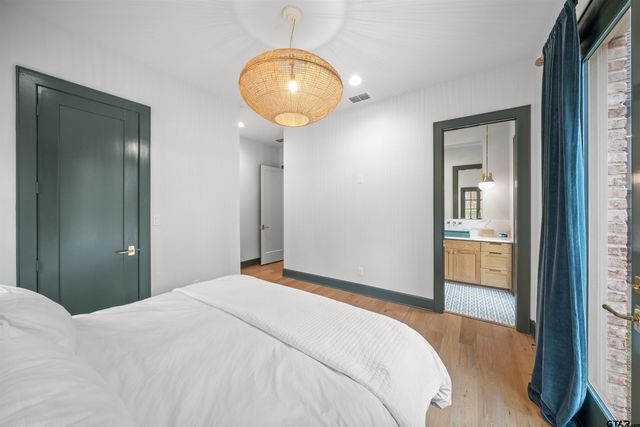 1555 Chaparrel Run, Tyler, TX 75703