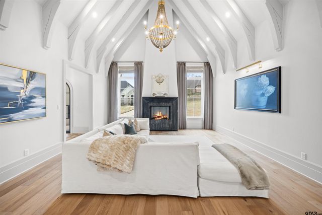 1555 Chaparrel Run, Tyler, TX 75703