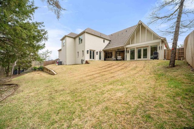 1555 Chaparrel Run, Tyler, TX 75703