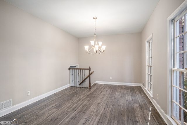 4521 S Roberts Drive, Sugar Hill, GA 30518