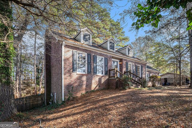 4521 S Roberts Drive, Sugar Hill, GA 30518