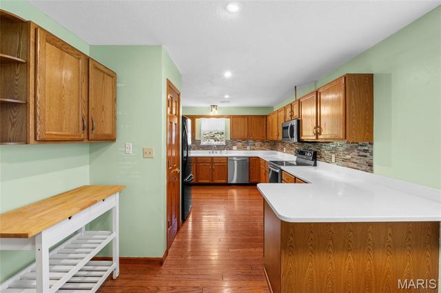 114 Del Rio Court, Belleville, IL 62221