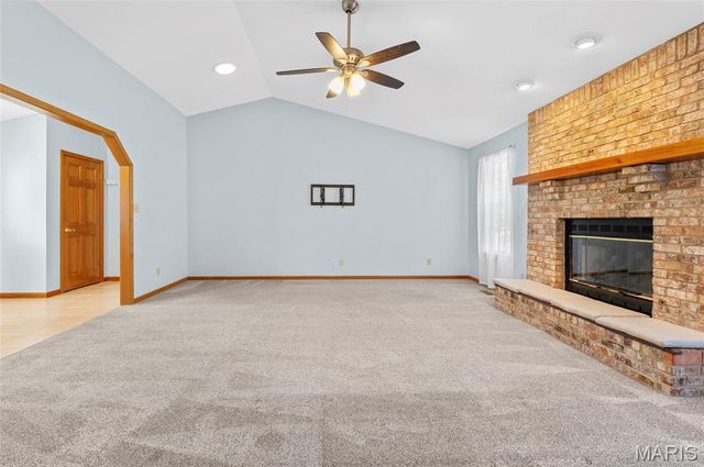 114 Del Rio Court, Belleville, IL 62221