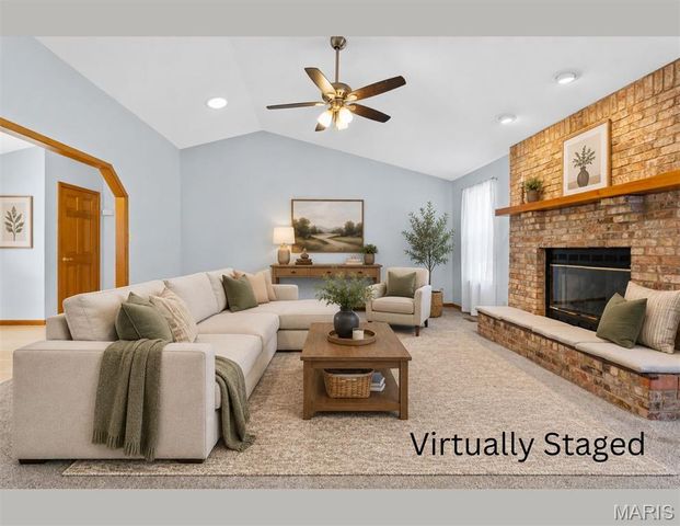 114 Del Rio Court, Belleville, IL 62221