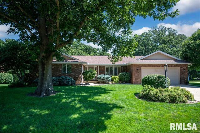 306 WHITE OAK Court, East Peoria, IL 61611