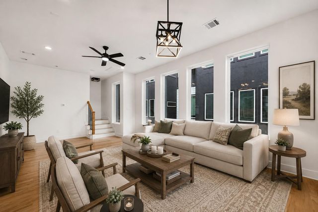 1938 Laverne Street, Houston, TX 77080