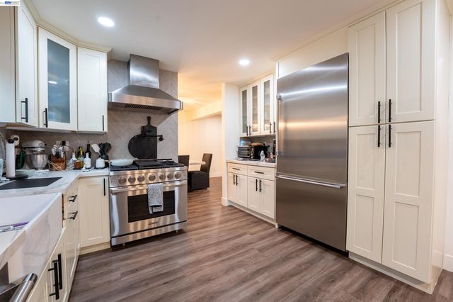 214 Devon Ave, Pleasant Hill, CA 94523