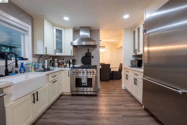 214 Devon Ave, Pleasant Hill, CA 94523