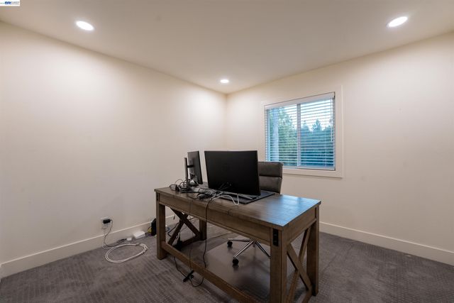 214 Devon Ave, Pleasant Hill, CA 94523