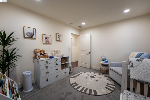 214 Devon Ave, Pleasant Hill, CA 94523