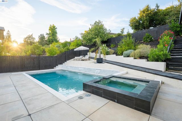 214 Devon Ave, Pleasant Hill, CA 94523
