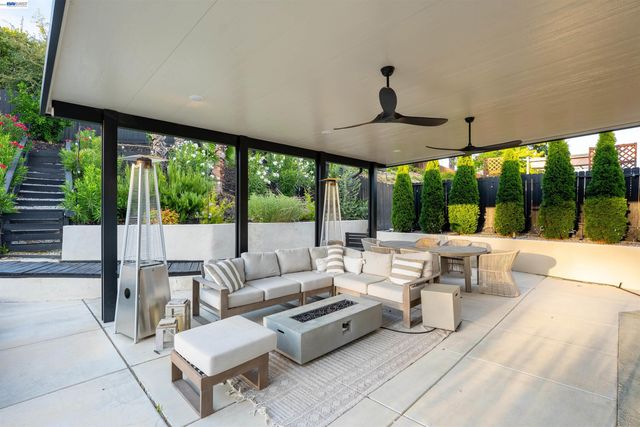 214 Devon Ave, Pleasant Hill, CA 94523