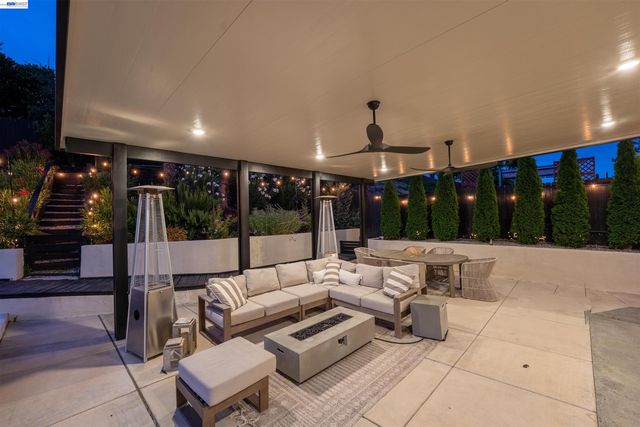 214 Devon Ave, Pleasant Hill, CA 94523