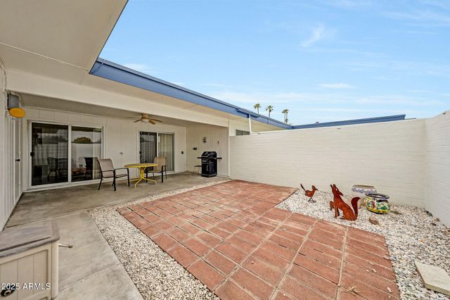 9935 W THUNDERBIRD Boulevard, Sun City, AZ 85351