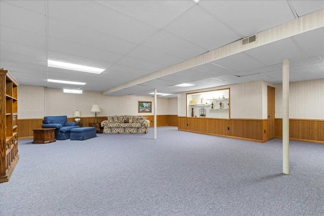 N103W15923 Founders LANE, Germantown, WI 53022