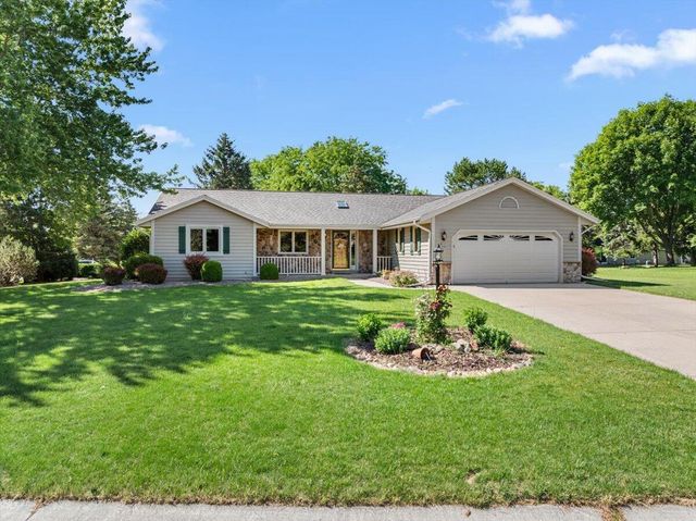 N103W15923 Founders LANE, Germantown, WI 53022