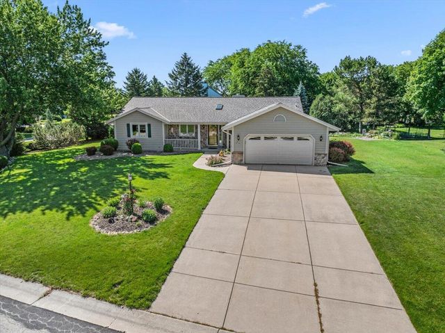 N103W15923 Founders LANE, Germantown, WI 53022